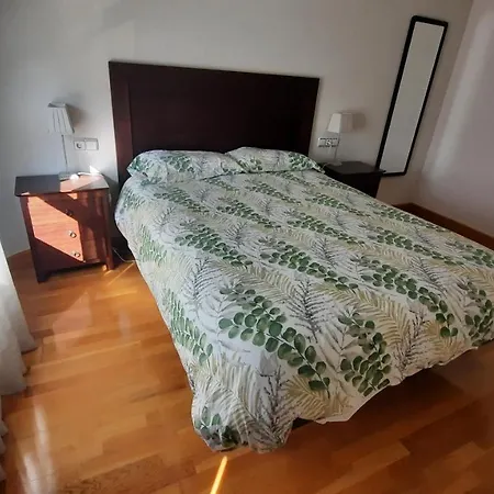 La De La Losa Oviedo