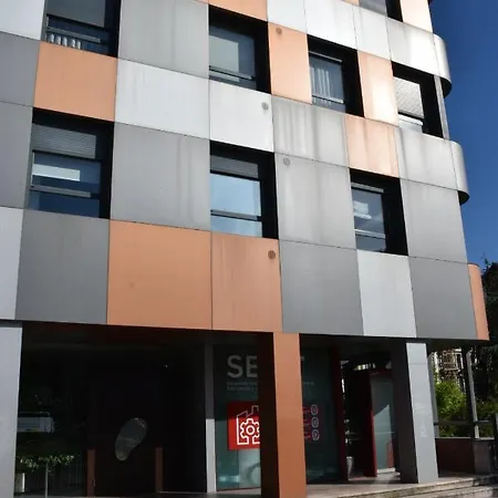 La De La Losa Apartment Oviedo